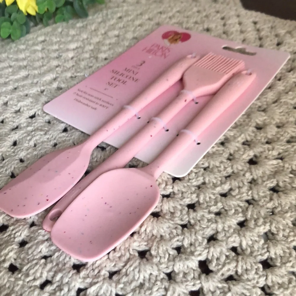 Paris Hilton Pink Mini Silicone Kitchen Tool Set
